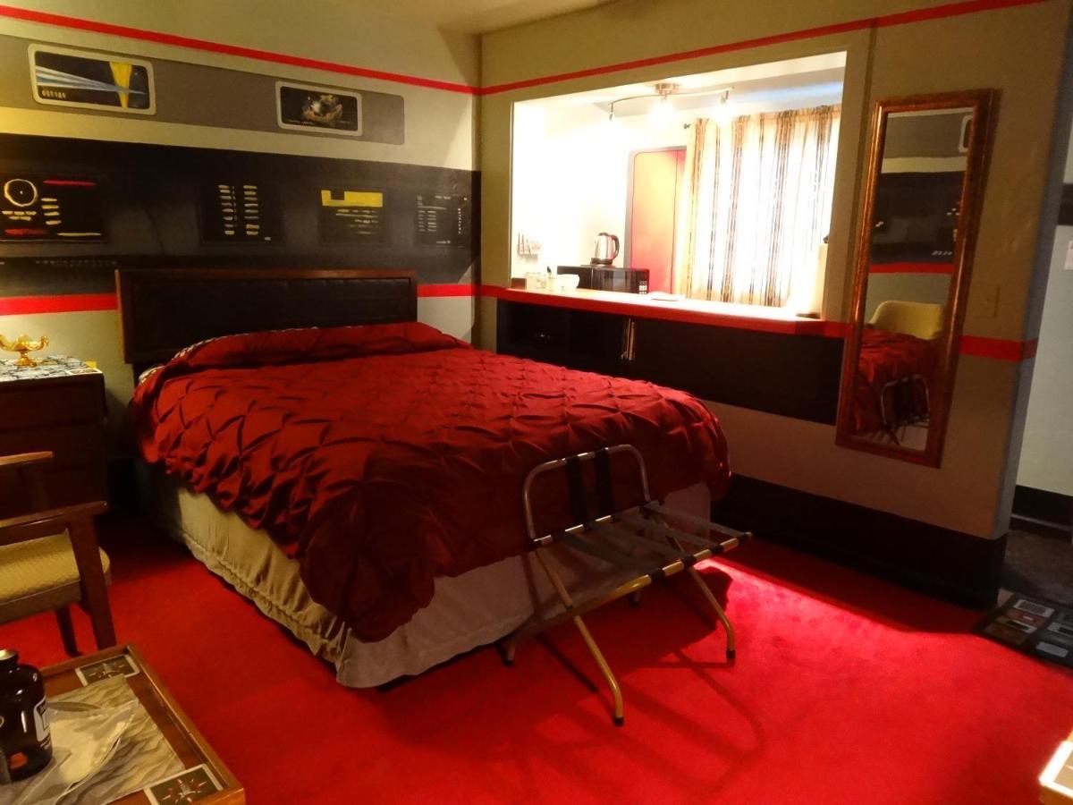 The Star Trek - Uss Enterprise Room At The Itty Bitty Inn North Bend Eksteriør billede